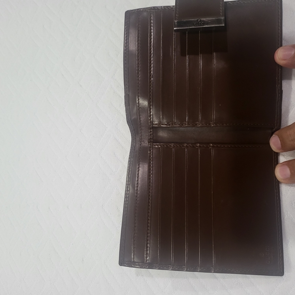 Gucci GG Canvas and Leather Bifold Wallet, Authentic. - Picture 6 of 13